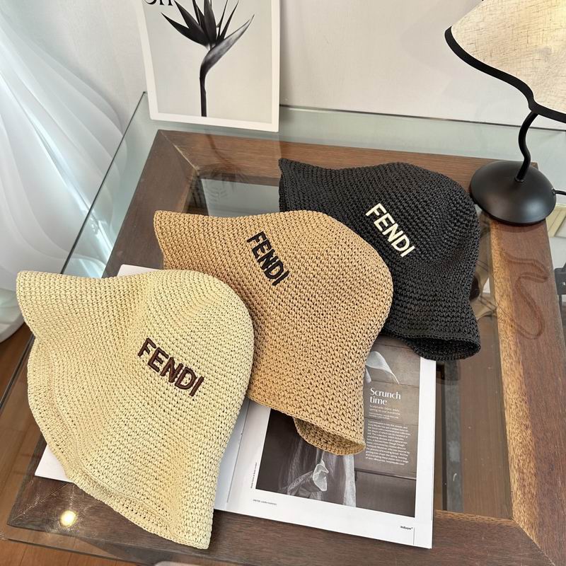 Fendi top hat dx24